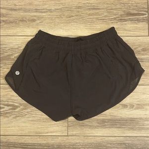 Hotty Hot Shorts 2.5”
